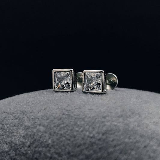 Solitaire Square Studs