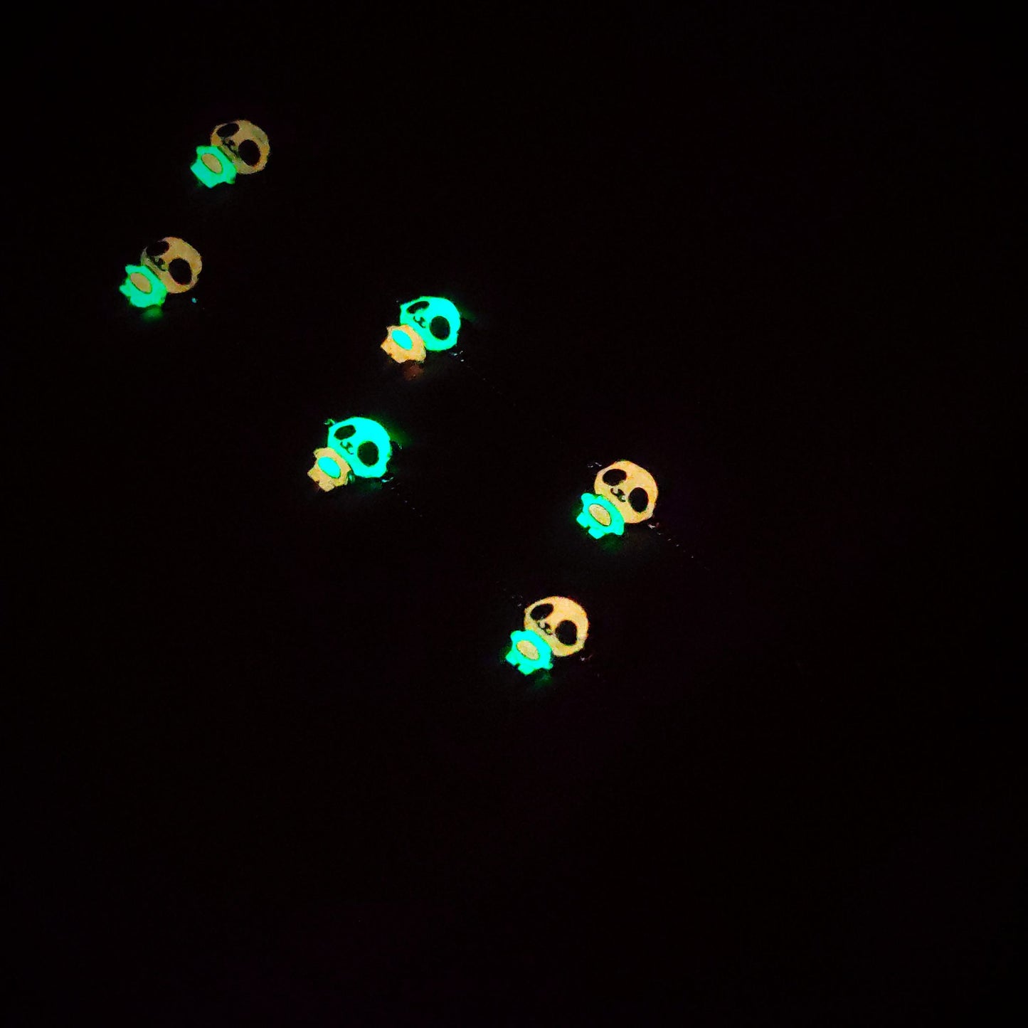 Radium  Panda Magic Glow