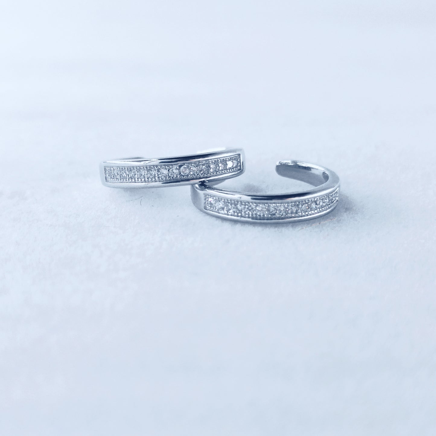 Micro-Zircon Round Band
