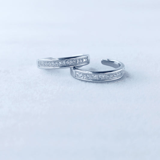 Micro-Zircon Round Band