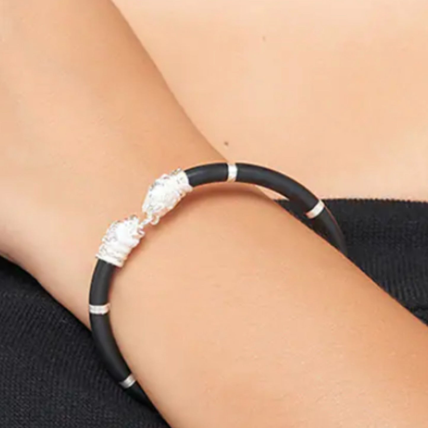Lion Rubber kada