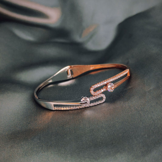 Rosegold Solitaire Link