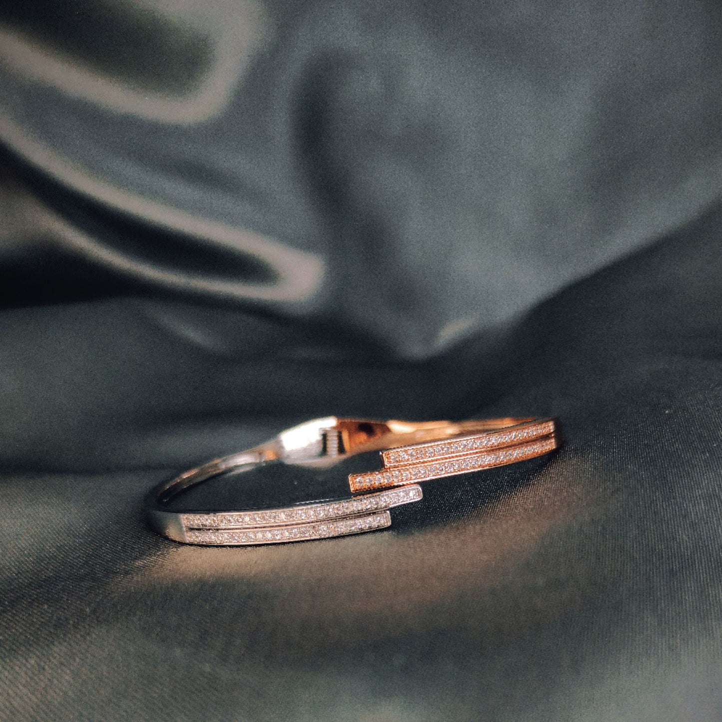 Rosegold Slide